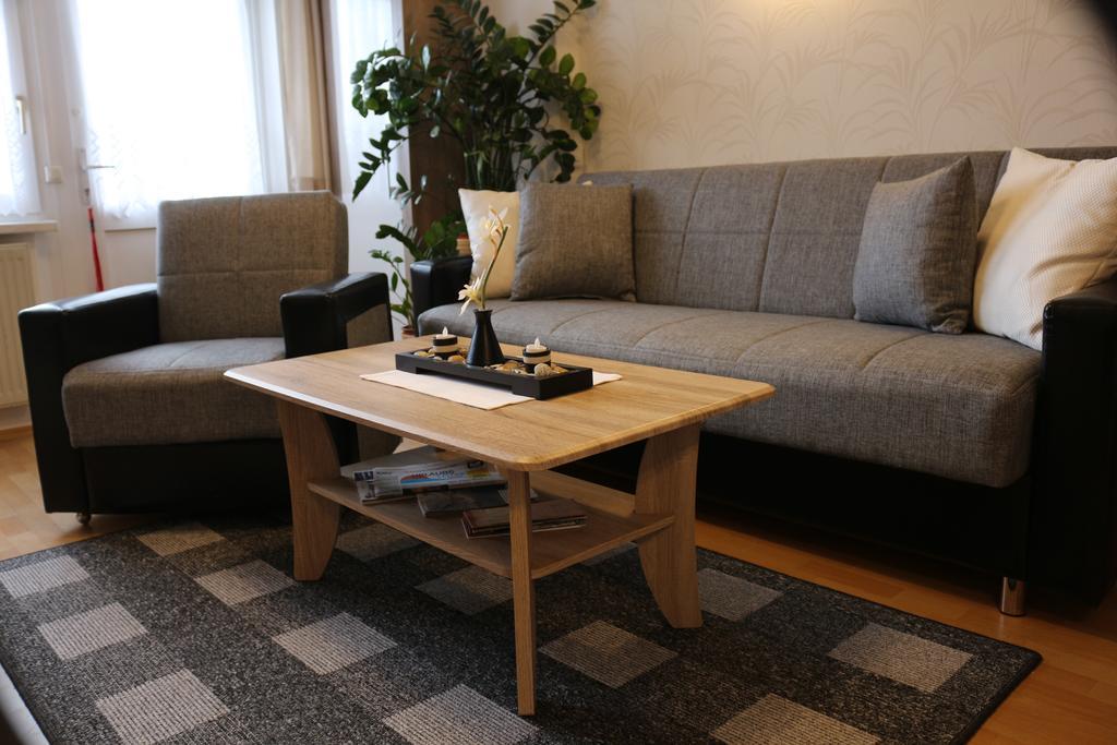 Ruegenurlaub 1 Apartment Bergen Auf Rugen Luaran gambar